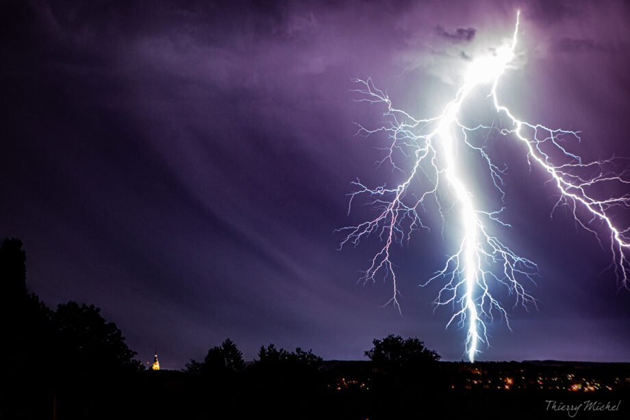 orage eclair monstrueux thierry michel